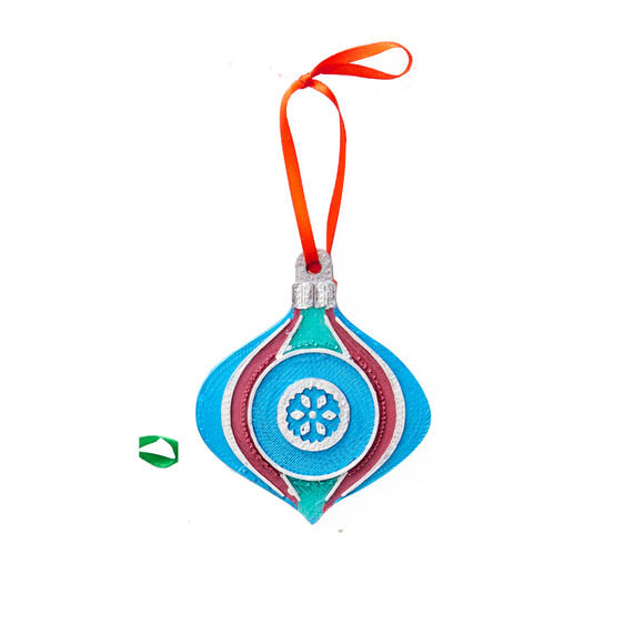 Decorate-Your-Own Christmas Ornament - Melissa & Doug