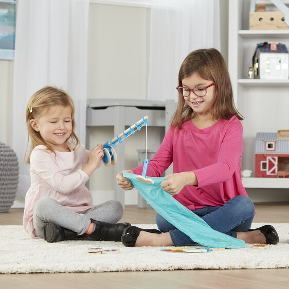 Catch & Count Magnetic Fishing Rod Set - Melissa & Doug