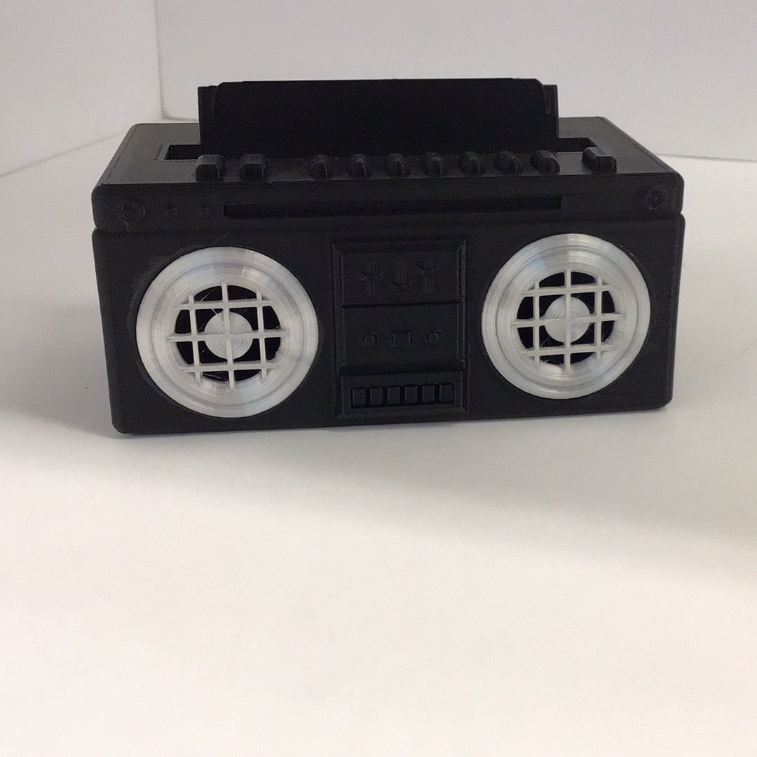 90’s Boombox Phone Amplifier
