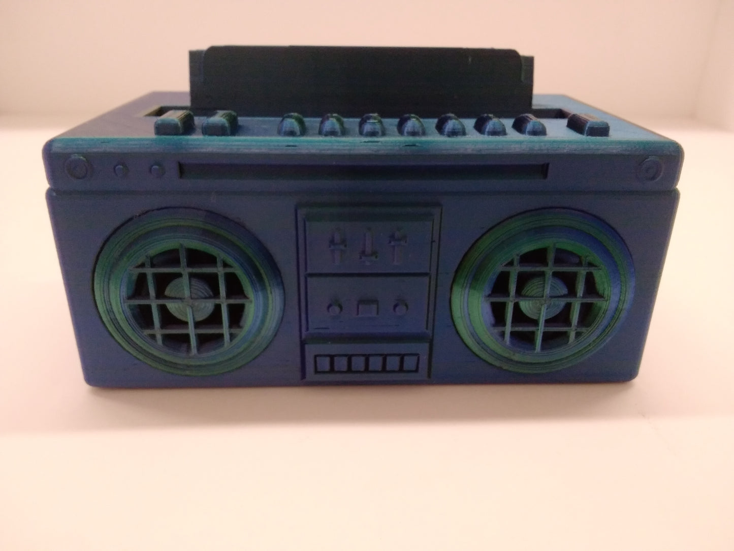 90’s Boombox Phone Amplifier